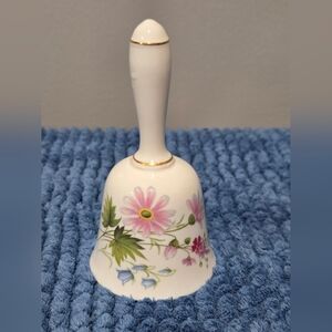 Vintage Bell Fine Bone China Crown Staffordshire Wild Flowers